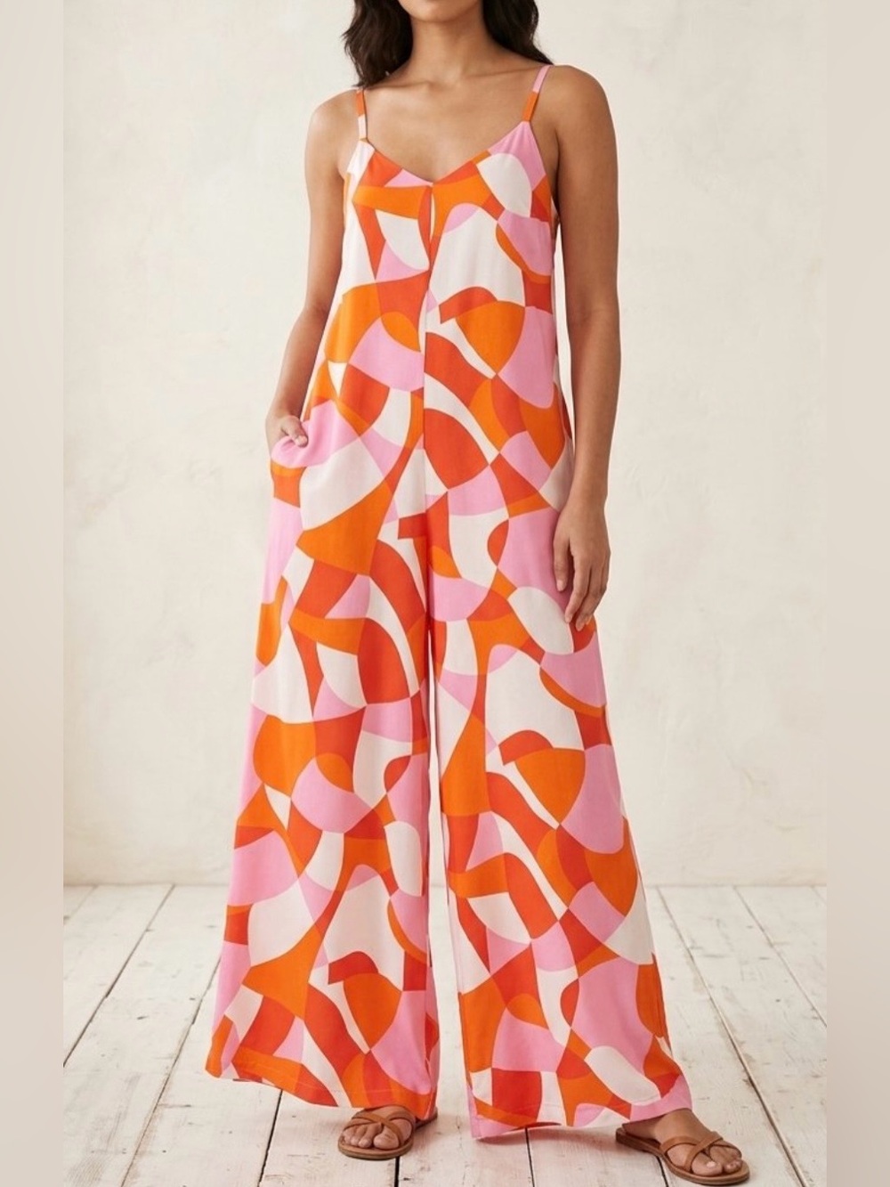 Label of Love Eleonora Jumpsuit Size M NWT Pink Orange Abstract Wide Leg Dress